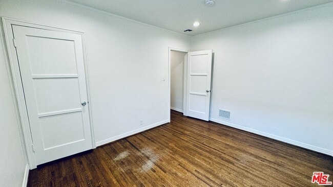 Building Photo - 410 S Spalding Dr