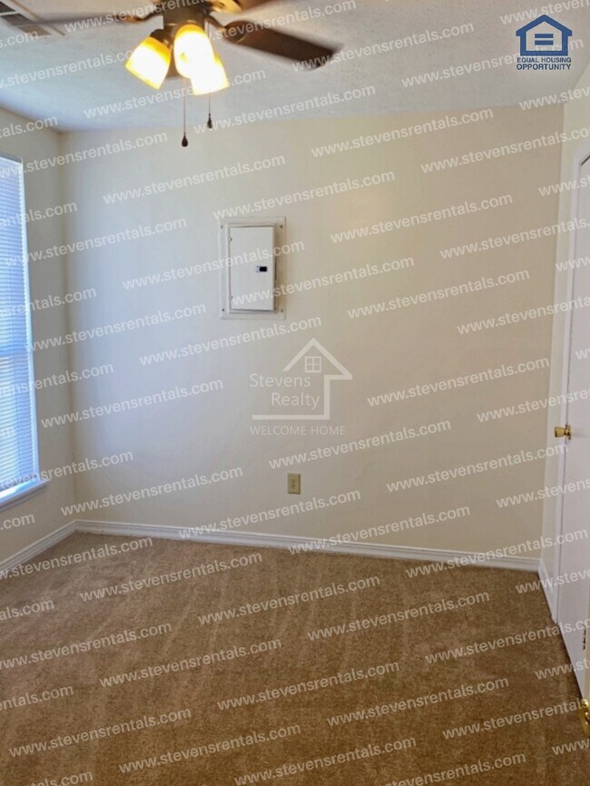 Building Photo - 155 Dogwood Pointe Dr