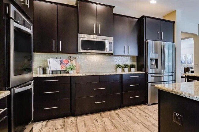 Building Photo - 27392 Cayenne Ln