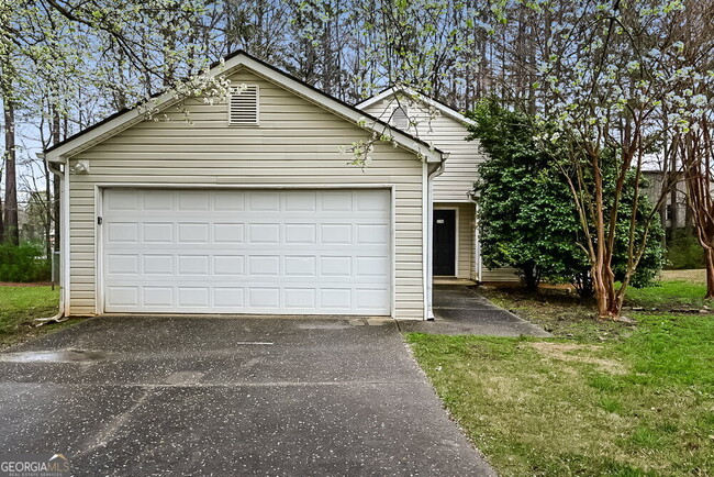 Primary Photo - 236 Brandon Ridge Cir