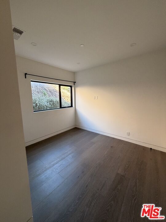 Building Photo - 4517 Cleland Ave