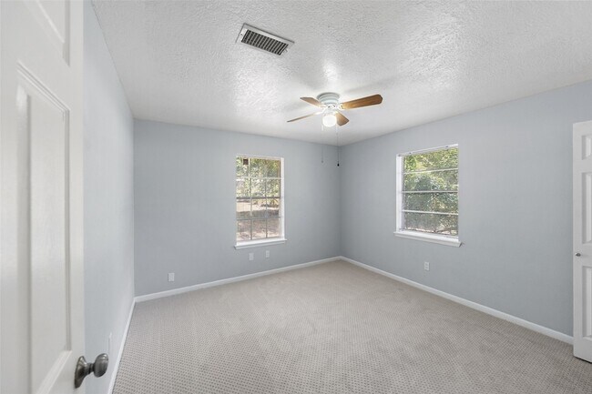 Building Photo - 11673 Robin Ln