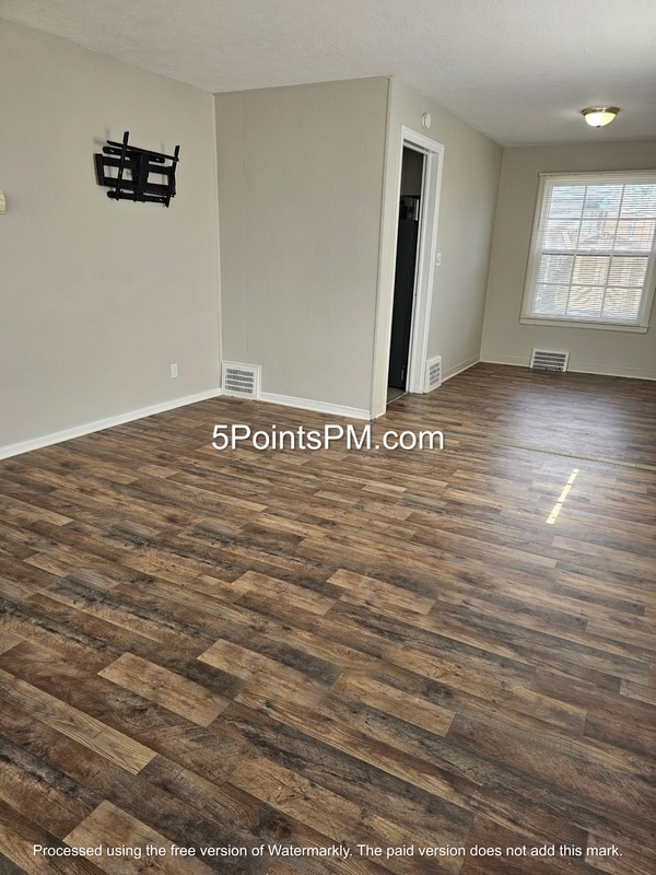 Building Photo - 25170 Treadwell Ave