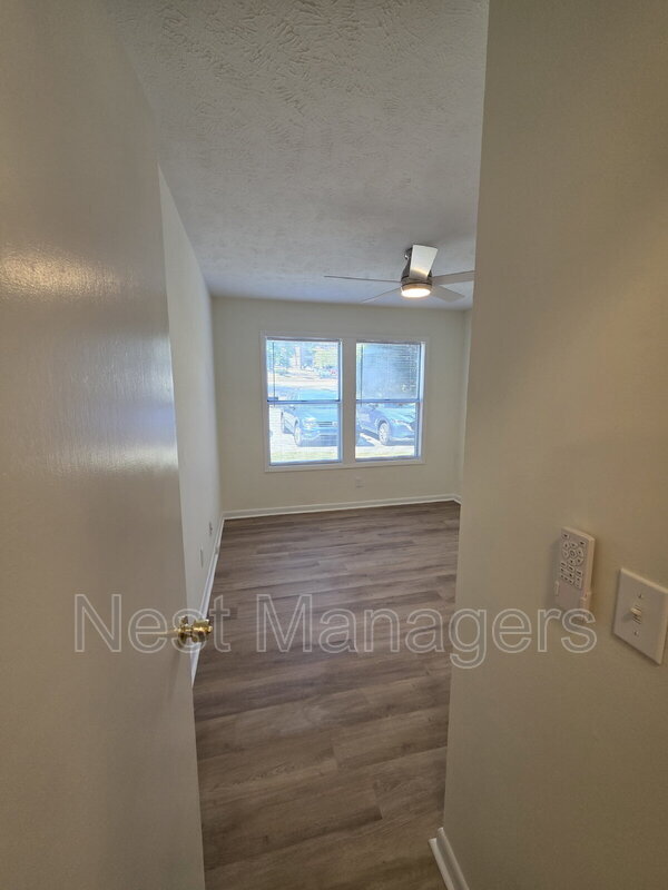 Building Photo - 6780 Willowbrook Dr