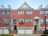Building Photo - 517 Harbor Pl