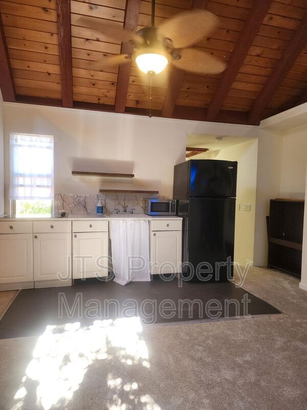 Building Photo - 8700 Winding Way