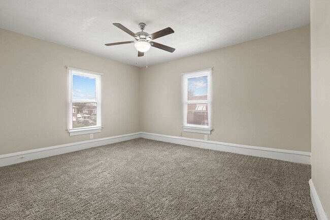 Building Photo - 829-831 Studer Ave