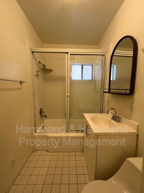 Building Photo - 18029 Santa Rita St