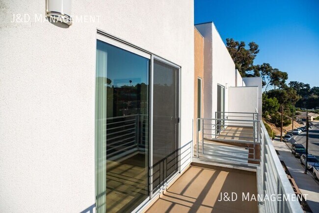 Building Photo - 3333 Reynard Way