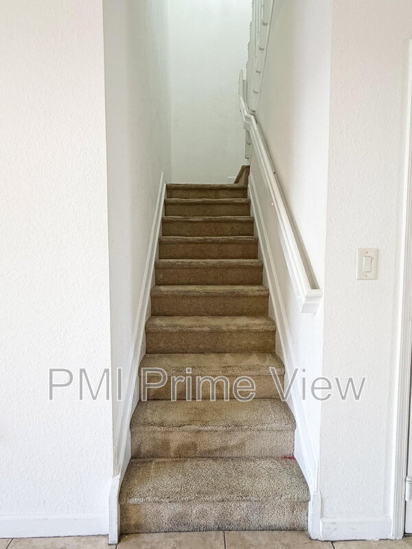 Building Photo - 12997 SW 135th St