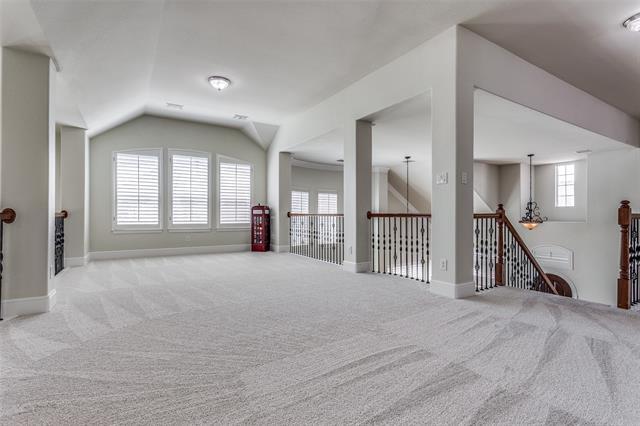 Building Photo - 6909 Medallion Dr