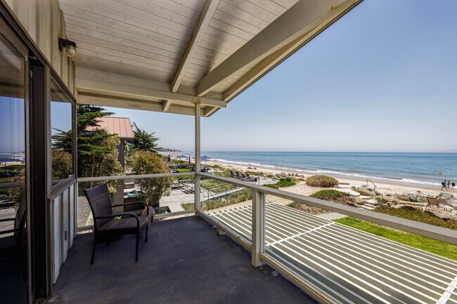 Building Photo - Introducing the Private Beach House in Carpinteria, CA!