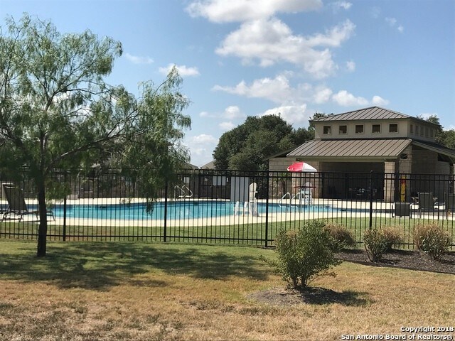 Building Photo - Immaculate Rental Now Available in the Cov...