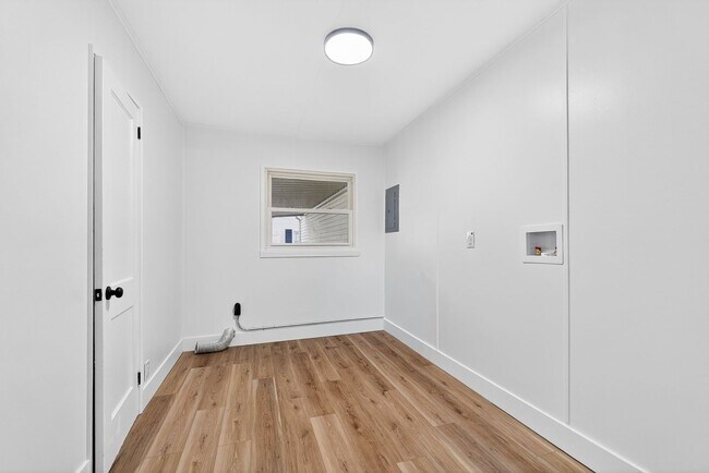 Building Photo - Beautifully Renovated 3BR Ranch w/ Garage, Covered Patio & Fenced Yard