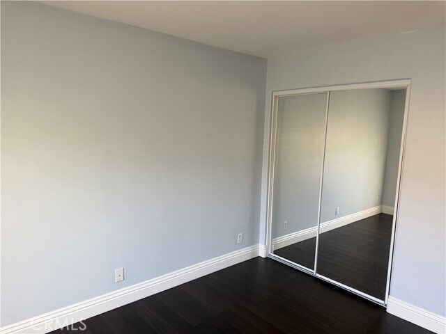 Building Photo - 12585 Montaivo Ln