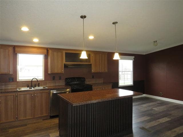 Building Photo - 2141 Crockett Rd