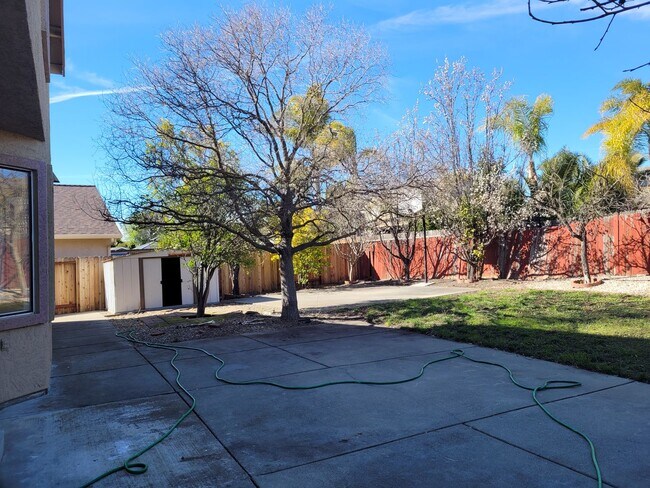 Building Photo - 745 Monte Carlo Dr