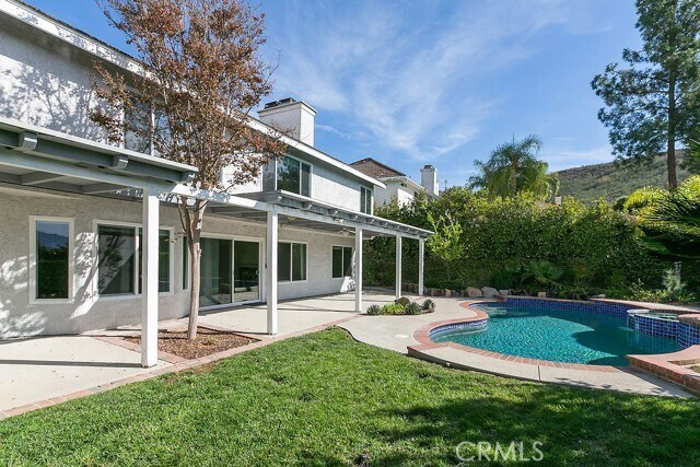 Building Photo - 29950 Rolling Ridge Dr