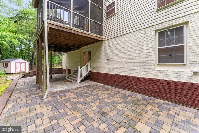 Building Photo - 10105 Cotter Ct