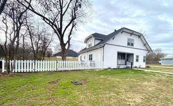 Building Photo - 3631 Bourland St