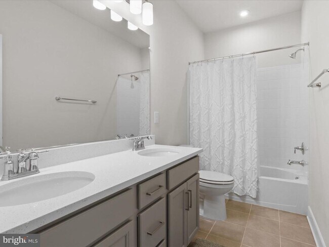 Building Photo - 17330 Turnstone Dr