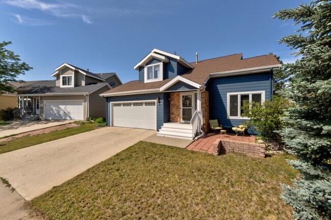 Building Photo - 4025 Wild Flower Dr