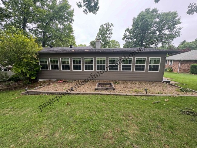 Building Photo - 4 Bed/2 Bath Home in Village Green