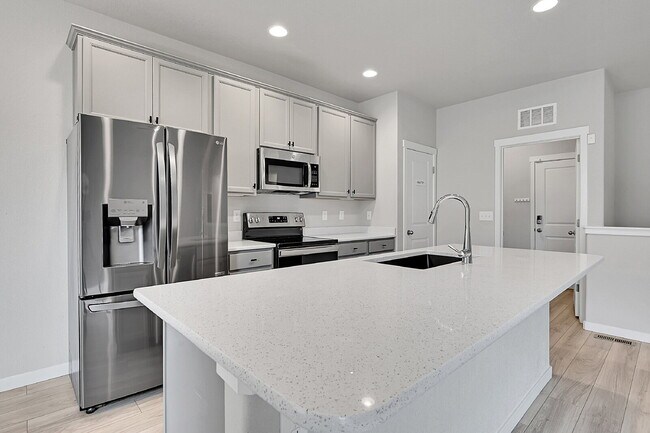 Building Photo - $2,895 - 4 Bed, 3 Bath Home in Colorado Sp...