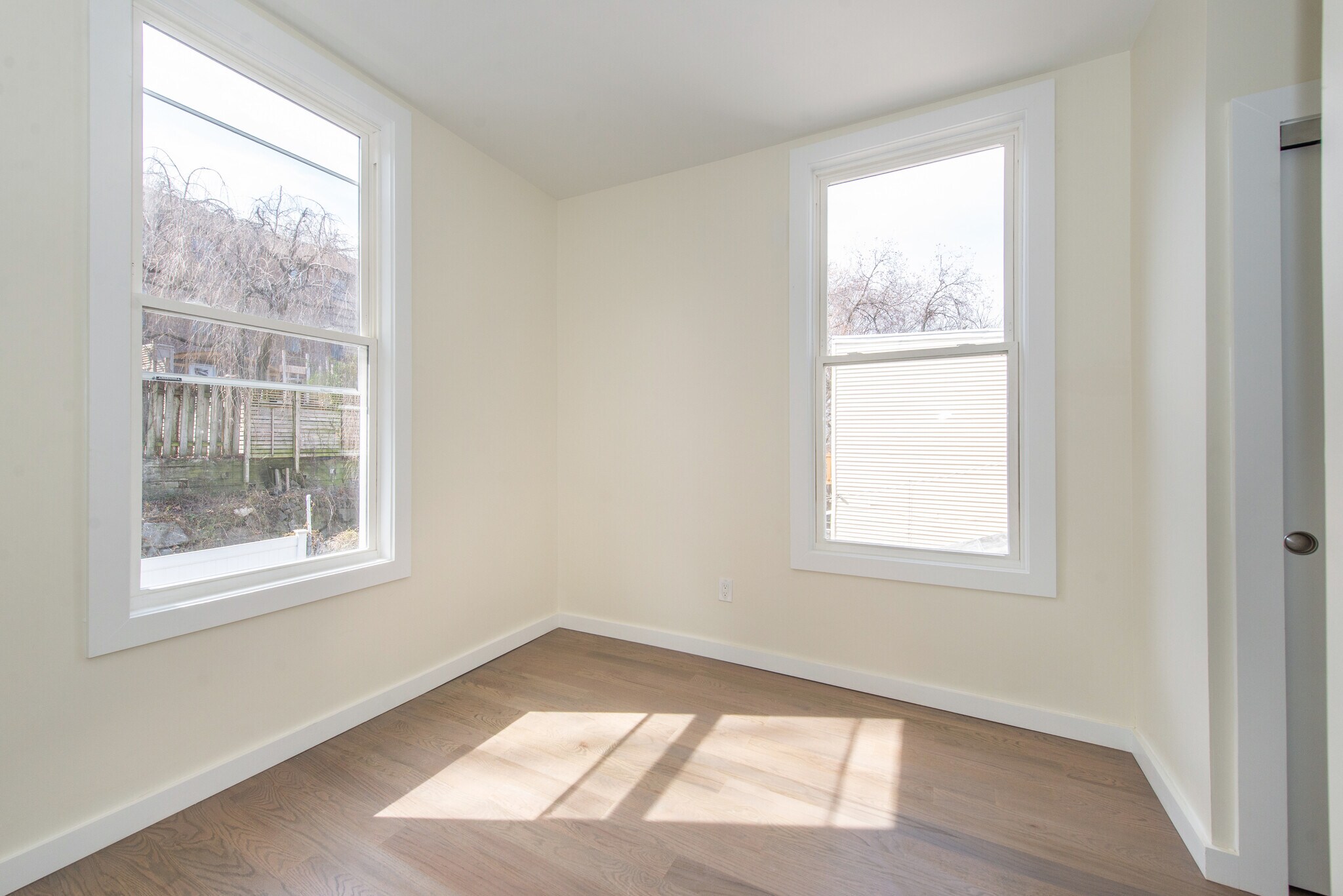 Building Photo - 1431 37th St