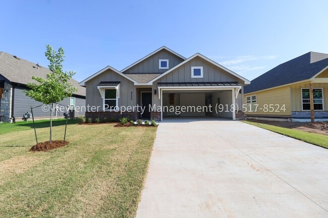 Building Photo - Gorgeous New Construction Home 4 Bed 2 Bath in Broken Arrow!