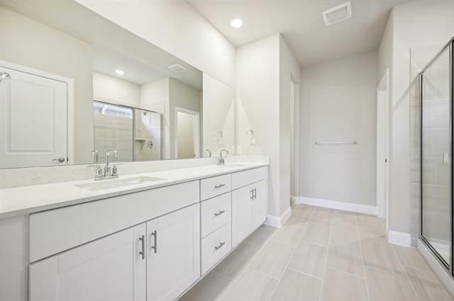 Building Photo - 614 Tribble Dr