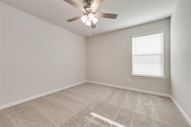 Building Photo - 120 Cranz Farm Dr