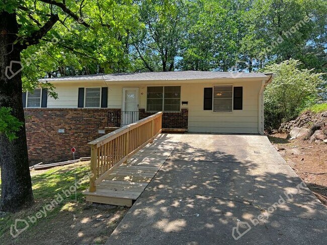 Primary Photo - Beautiful and Modern 3 BD 1 BA with 1,196 ...