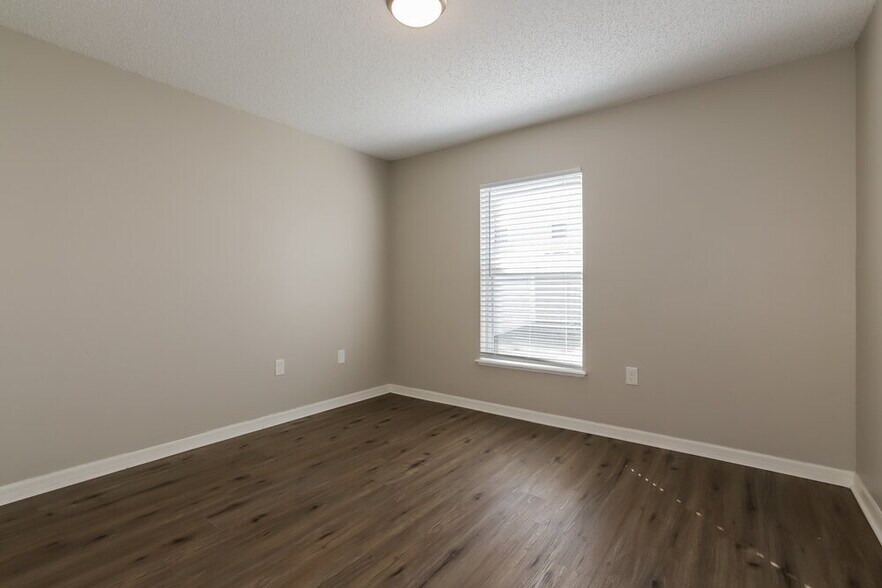 Building Photo - 4715 Little Denise Ct