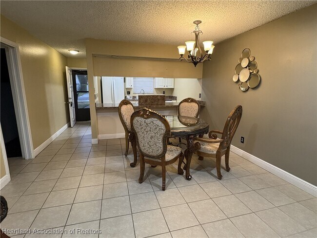 Building Photo - 4918 Granada Blvd