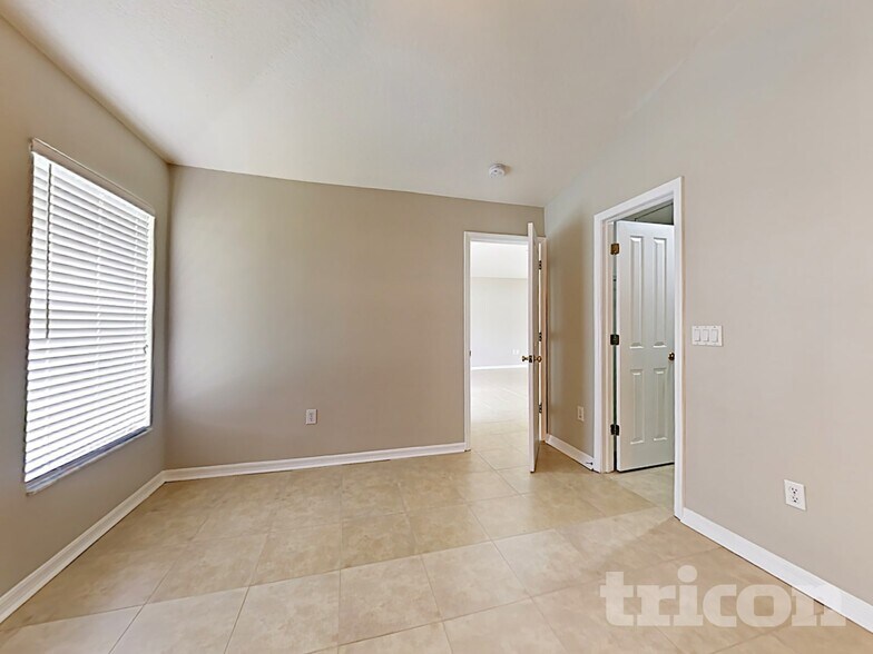 Building Photo - 5615 Hawkgrove Pl