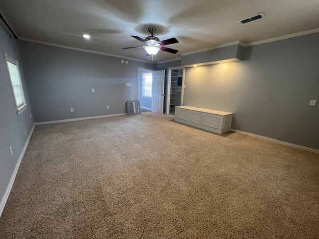 Building Photo - 7719 US-277