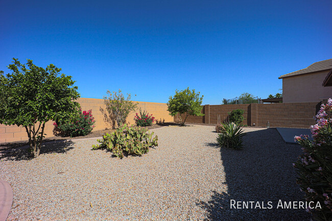 Building Photo - 28514 N Desert Hills Dr