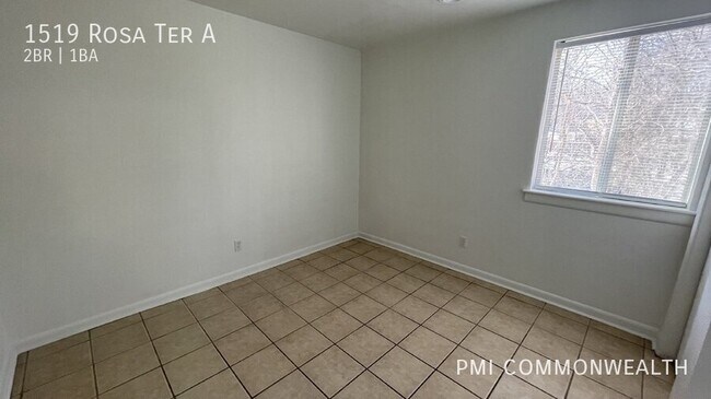 Building Photo - 1519 Rosa Terrace