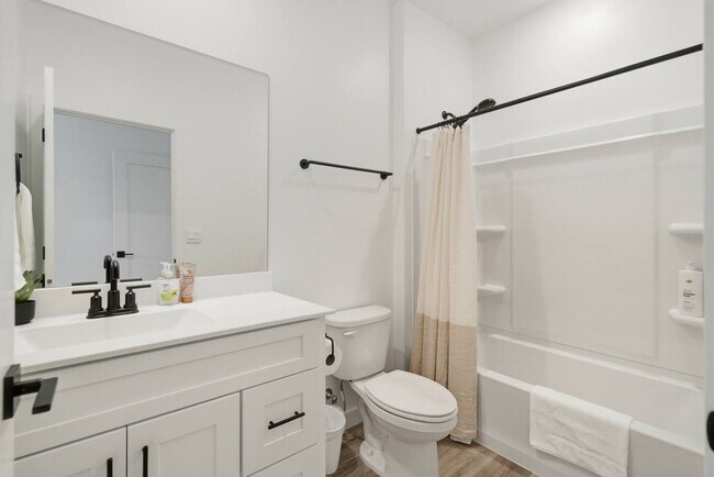 Building Photo - 1706 Ripple Rock Dr