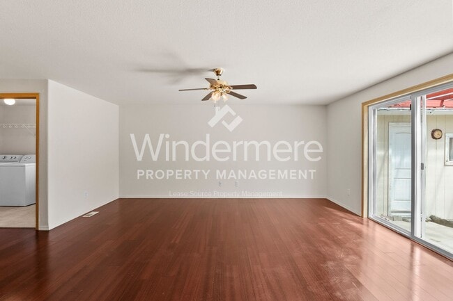 Building Photo - Welcome to your new home in Airway Heights...