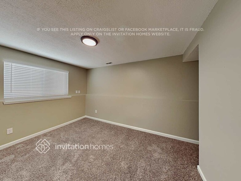 Building Photo - 3451 Mountainside Dr