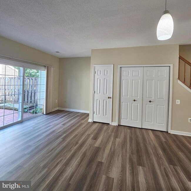Building Photo - 7235 Parson's Ct