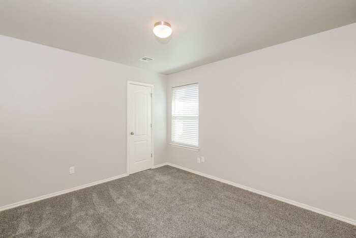 Building Photo - 9316 NW 71st St