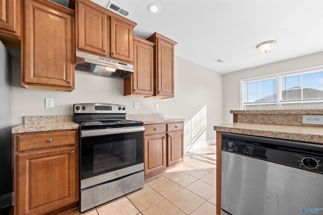 Building Photo - 161 Fields Pond Dr