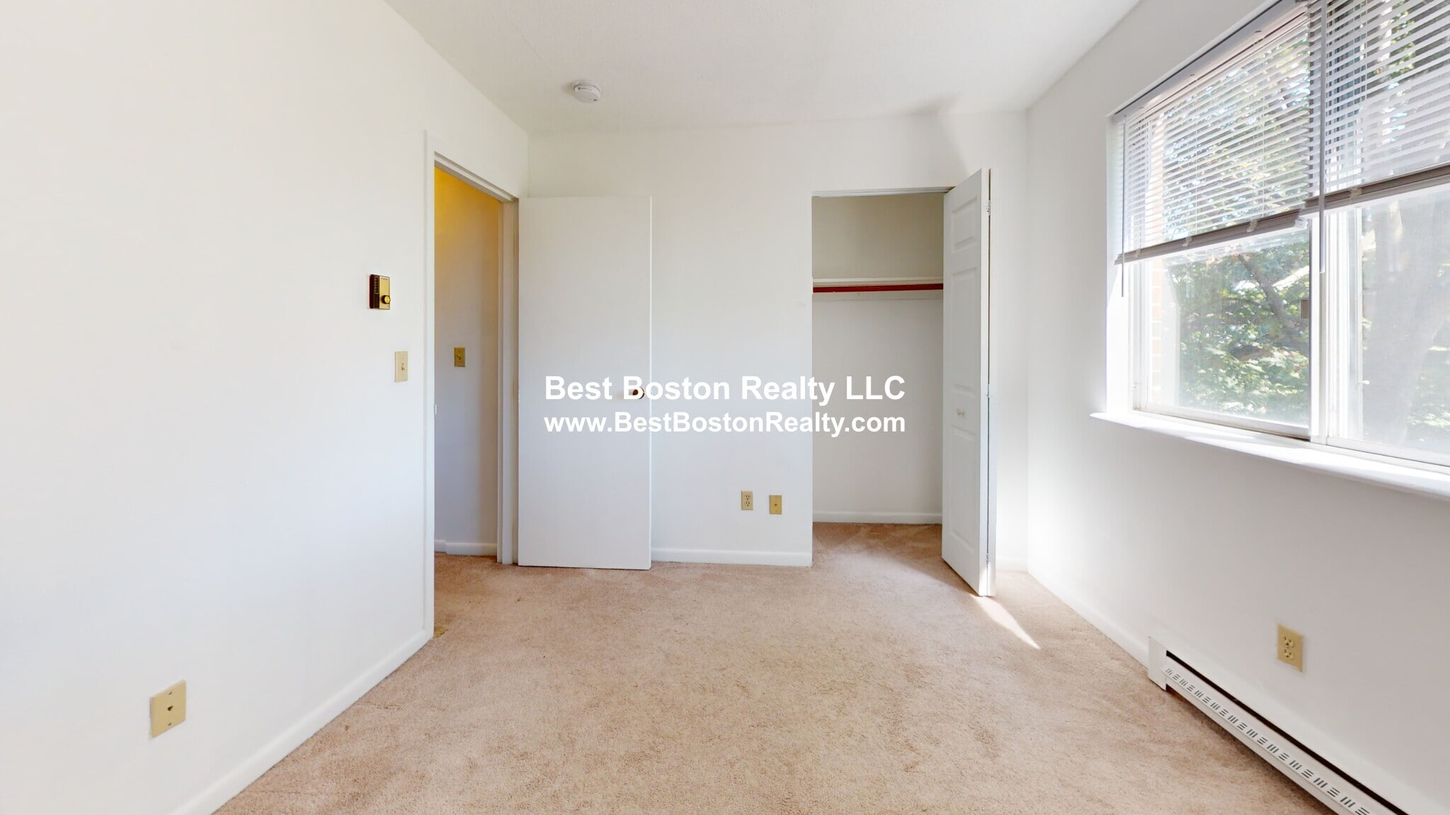 Building Photo - 41 Belmont St