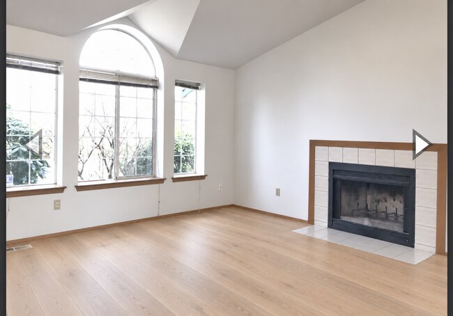 Building Photo - 22827 SE 282nd St