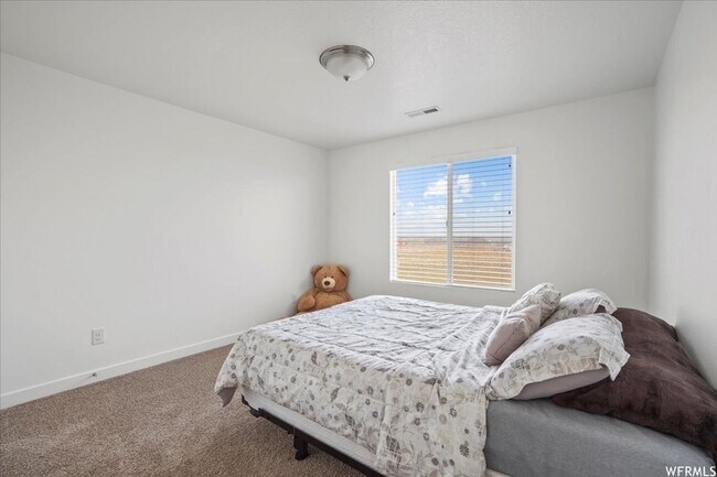 Building Photo - Gorgeous Home with unobstructed views in Herriman