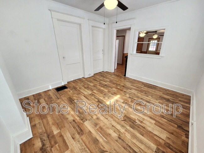 Building Photo - 4412 S 12th St