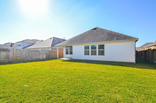 Building Photo - 26006 Haggard Nest Dr